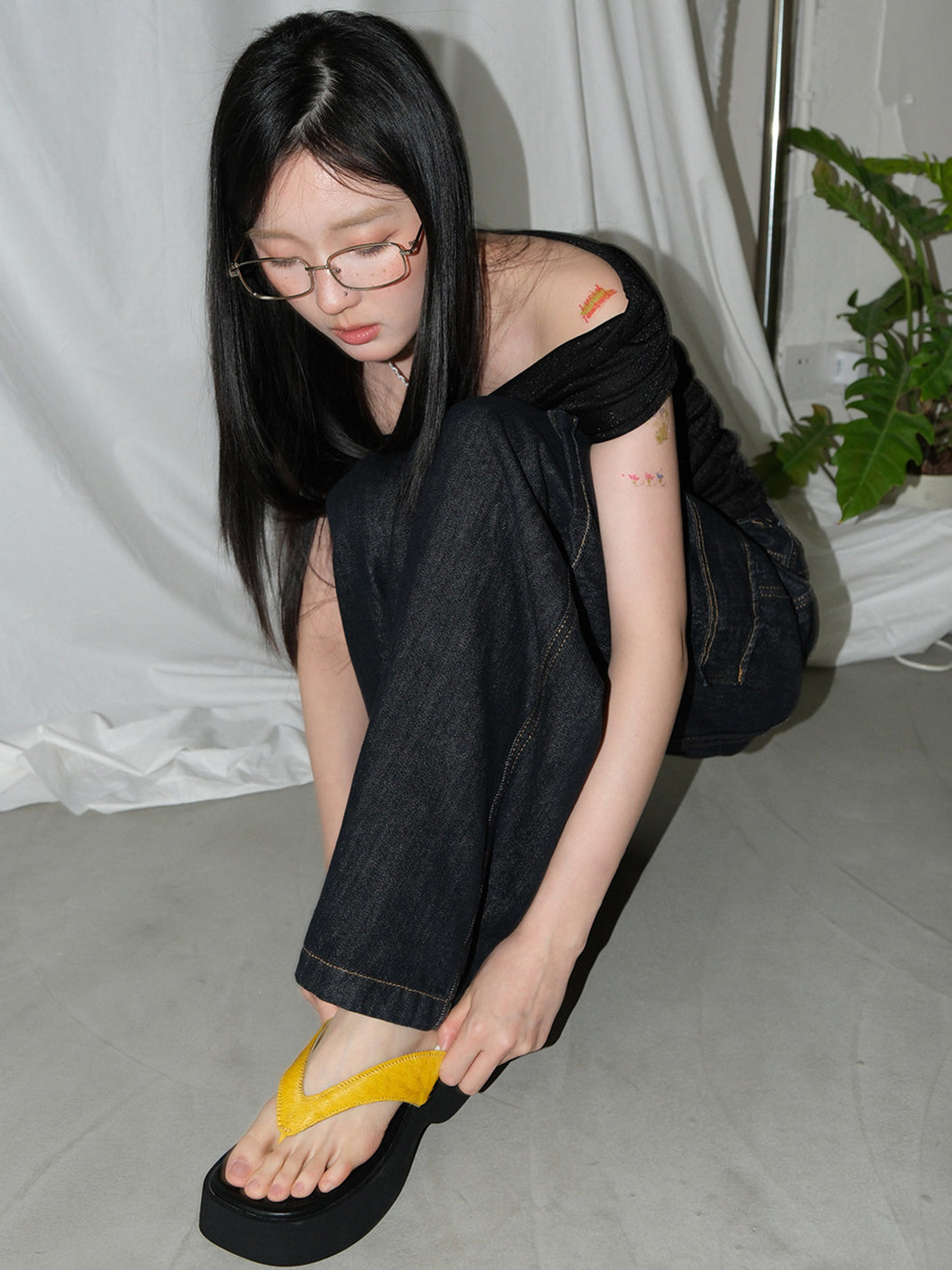 Mooreyu Color-Pop Platform Flip-Flops