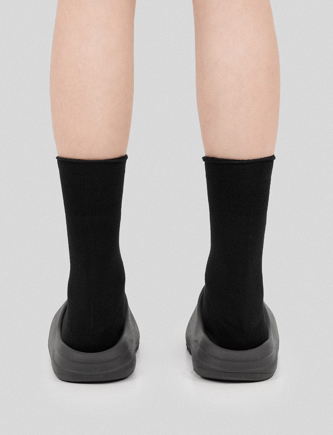 UNDERWATER Embroidered Socks Black