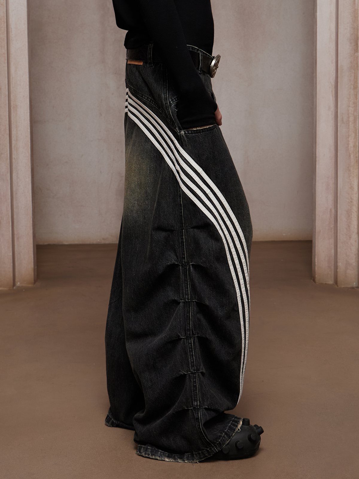 DND4DES Washed Ruched Striped Baggy Jeans