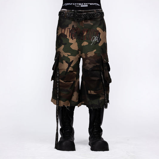 FVVO Distressed Rivet Strap Cargo Shorts Camo