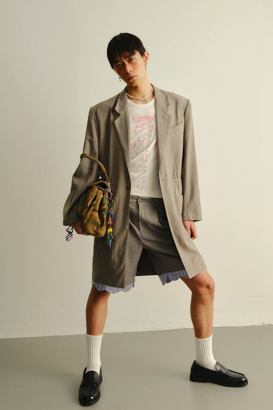 KADAKADA Scalloped Layered Hem Pleated Shorts