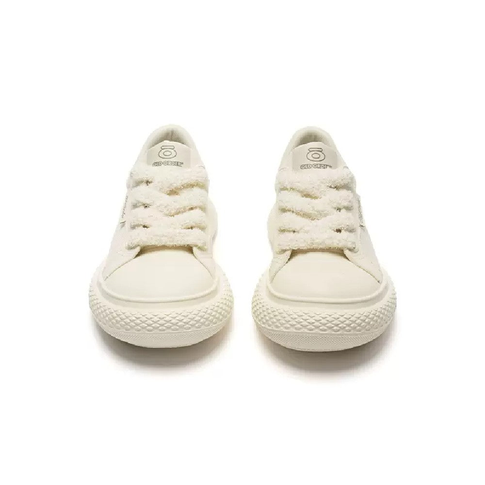 Canvas Low White Sneakers