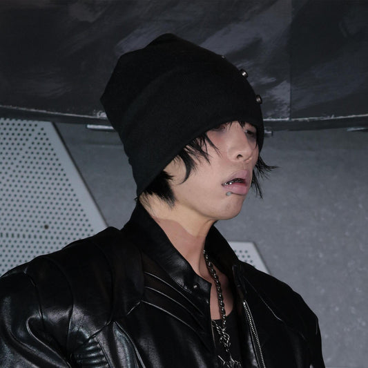 SSIN7 Cross Rivet Beanie