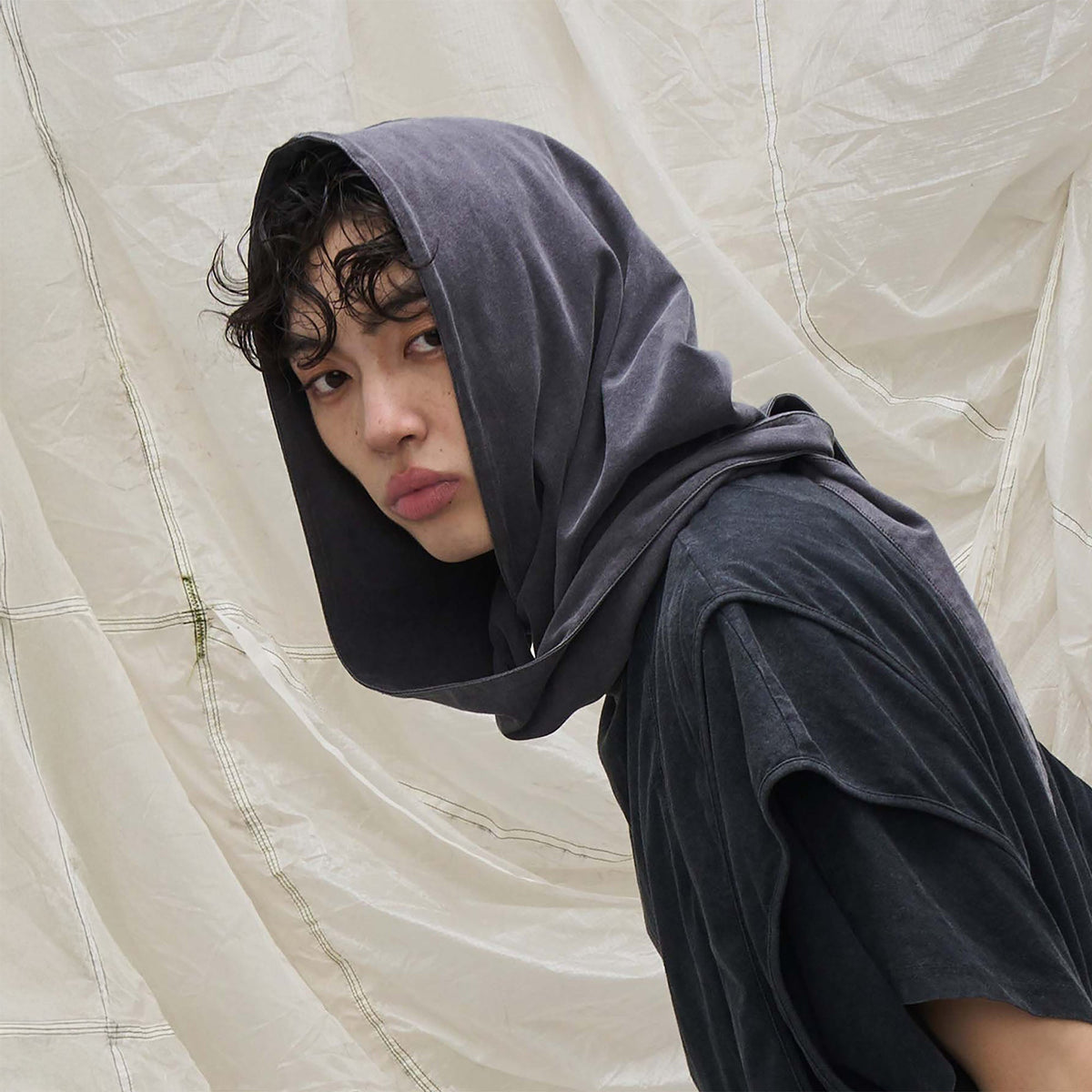 RELABEL Detachable Oversized Hood Scarf