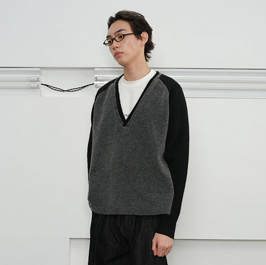 KREATE V-Neck Buttoned Color-Blocked Sweater
