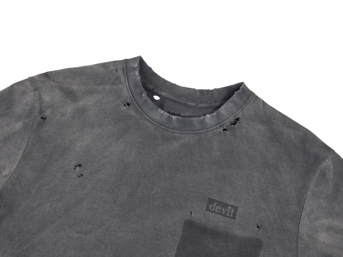 UNDERWATER Devil Distressed T-Shirt