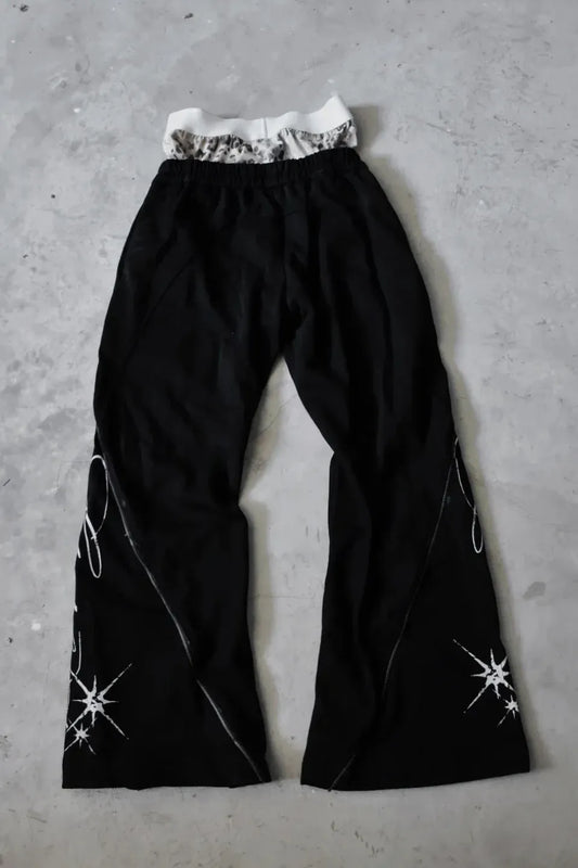 Calligraphy Leopard Double Waistband Side Zip Flared Sweatpants