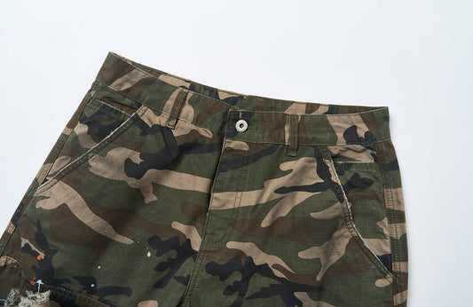 SAVAGEGROWTHWORLD Distressed Paint-Splatter Camo Shorts