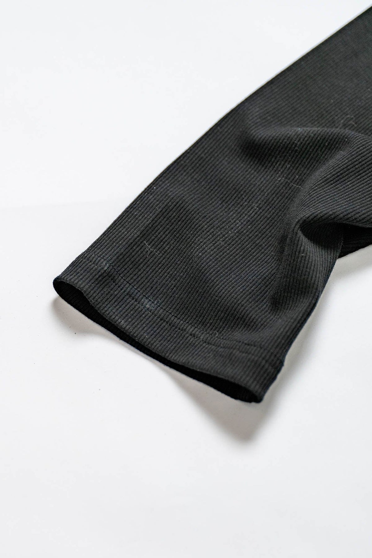 KADAKADA Cut-Out Loop Button Fitted Cardigan