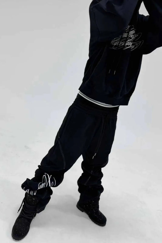 Gothic Lettering Graphic Pullover Hoodie