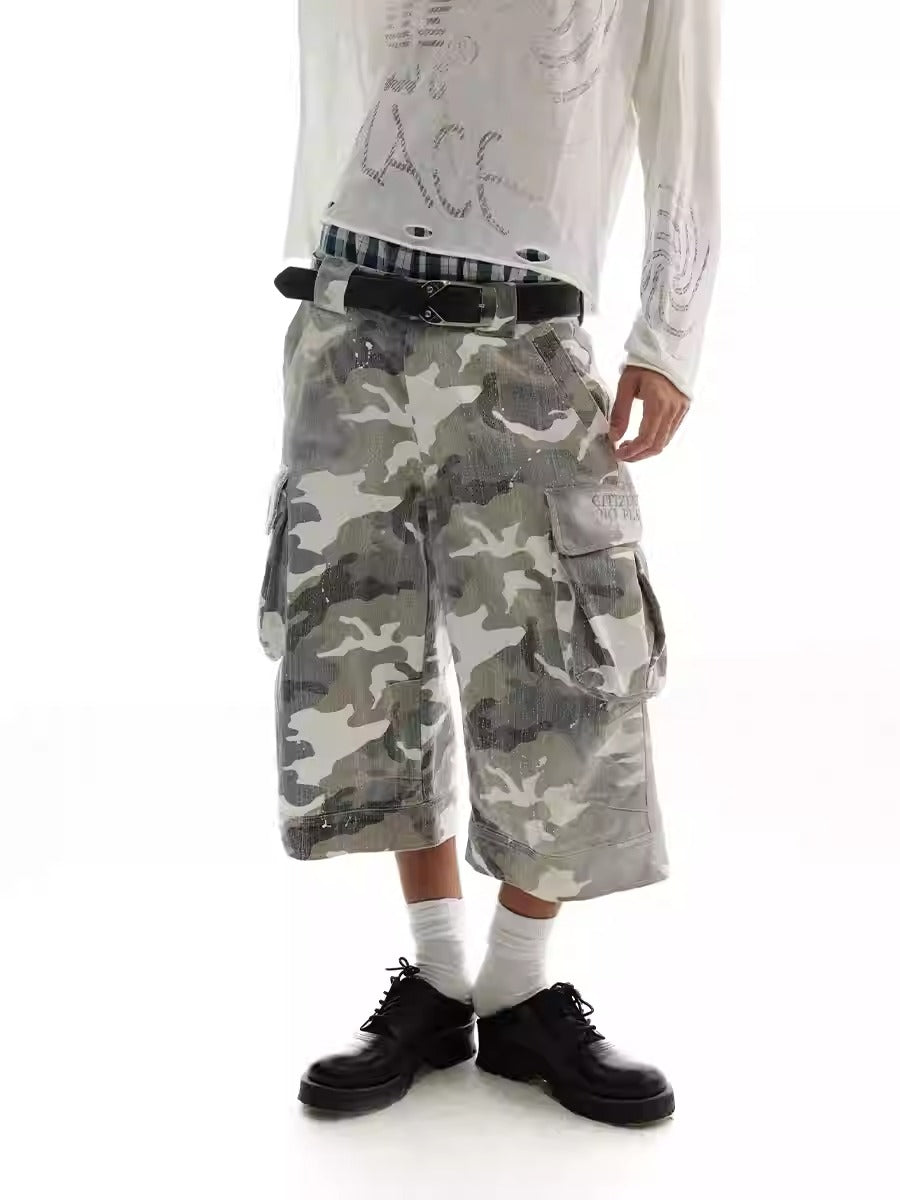 CONP Camouflage Pants 迷彩ジーンズハーフパンツJORTS CONP Camouflage Painter Shorts with Distressed Spray Dye Unisex