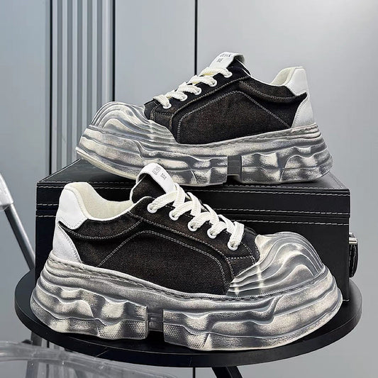 Retro/vintage-style chunky street sneakers HL3287