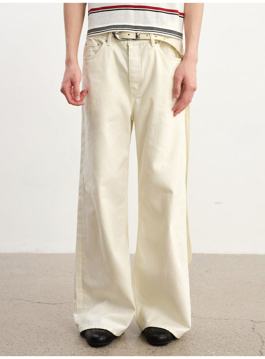 Straight-Leg Jeans with a Natural Wash