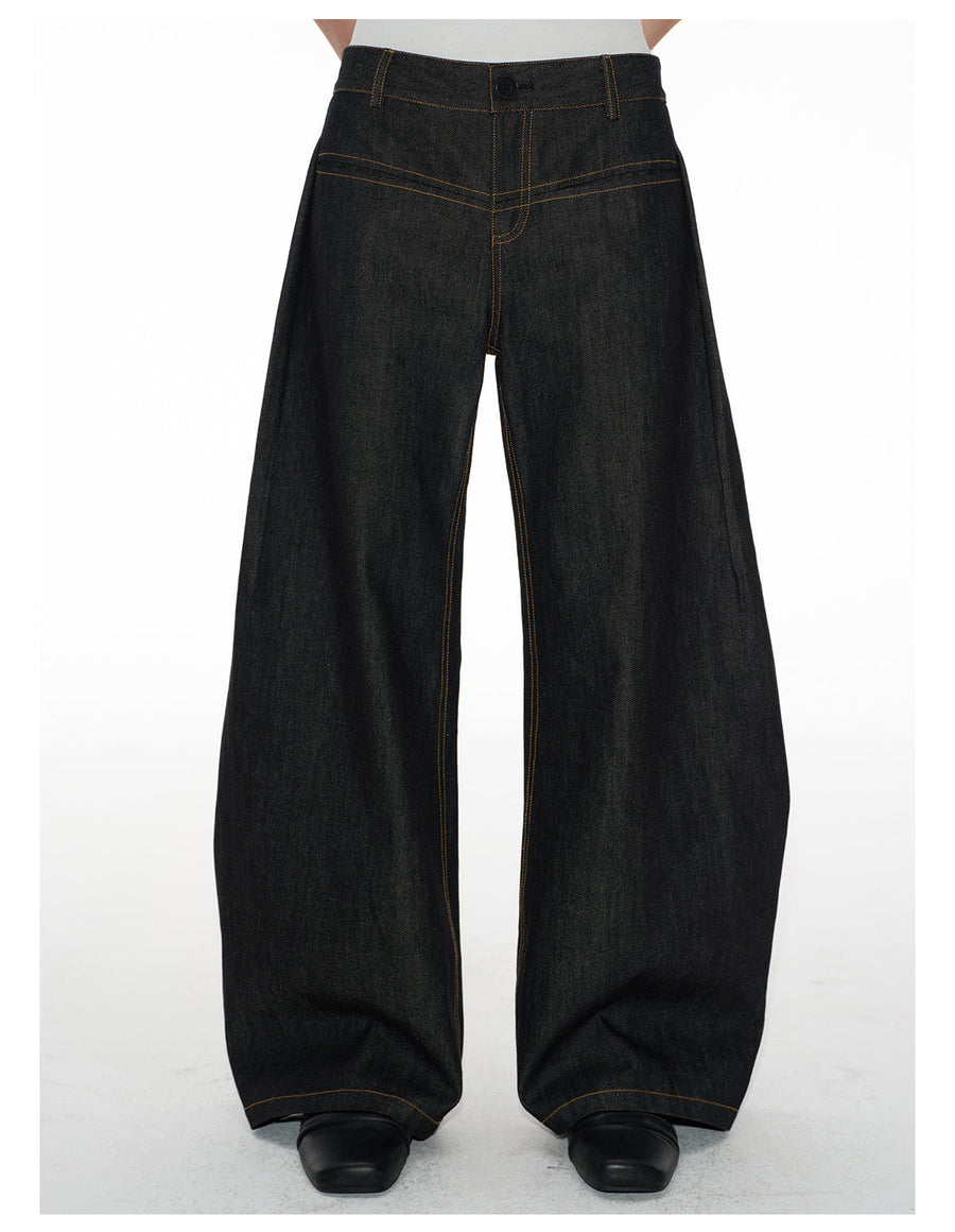 Wide & Low Rise Jeans