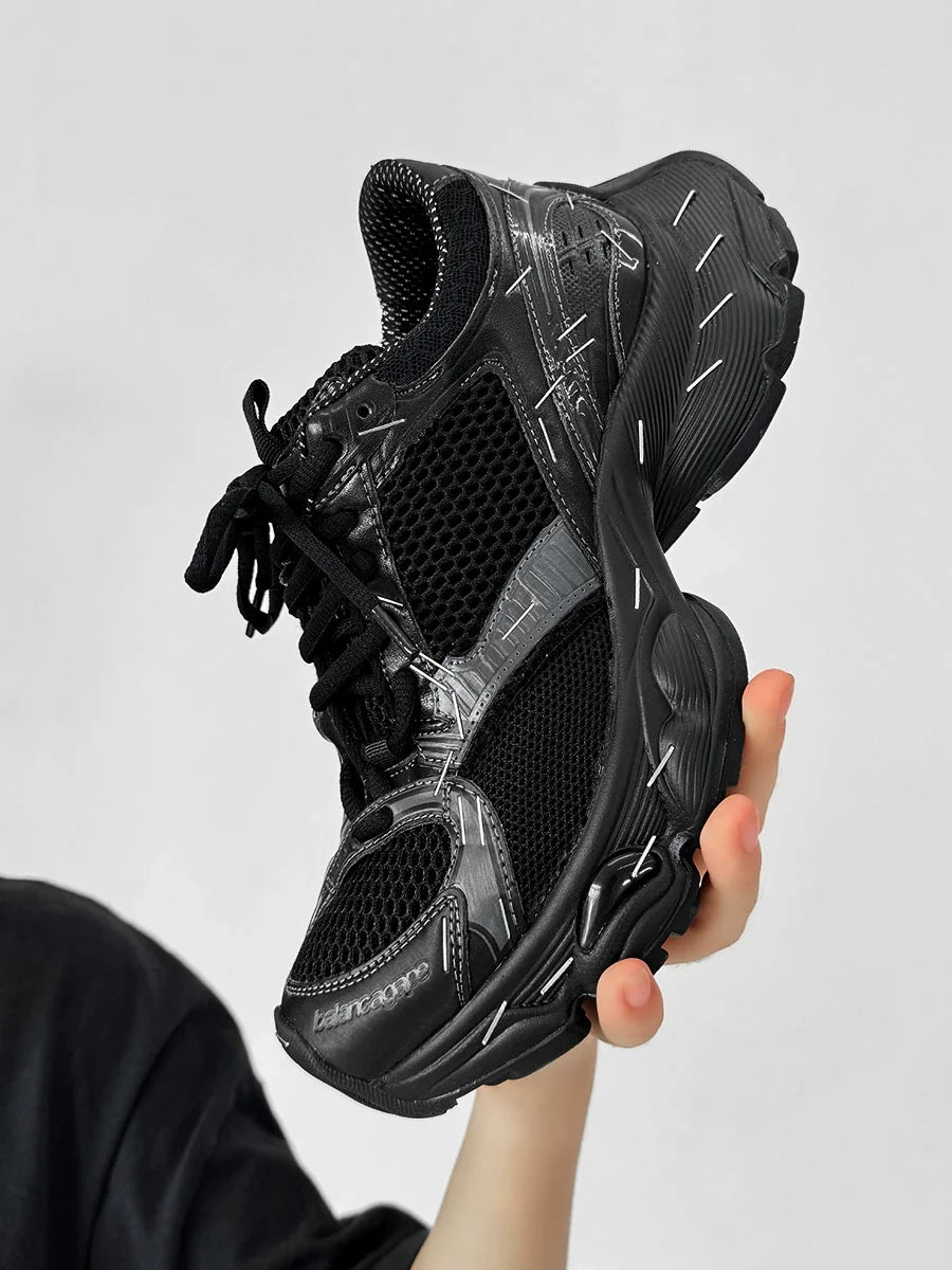 Platform Design Sporty Sneakers WN19111