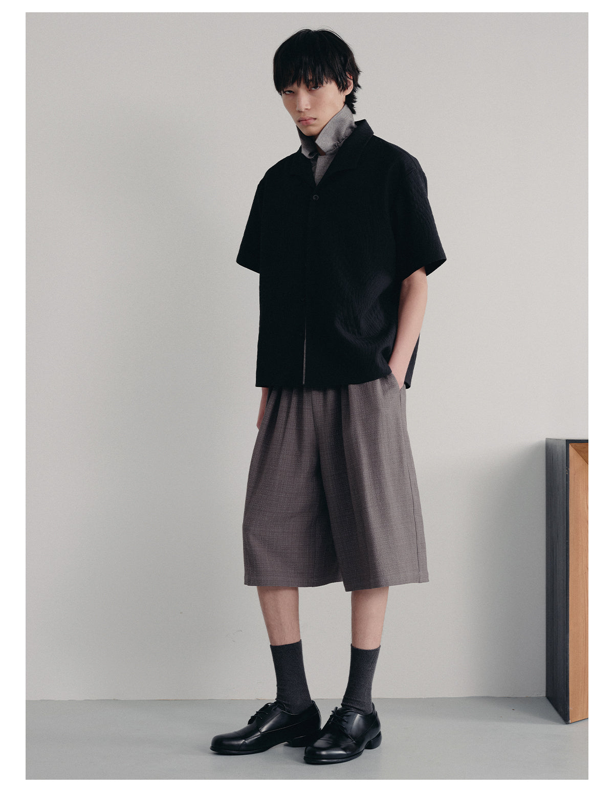 Bubble Pleats Shorts