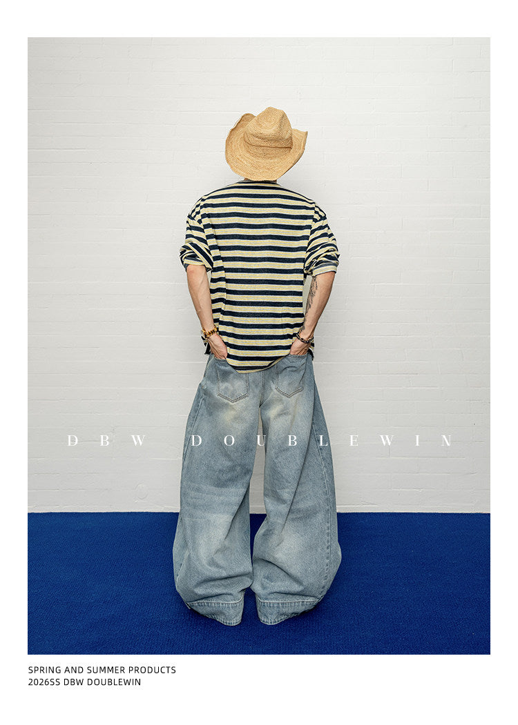 Adjustable-hem pleated jeans