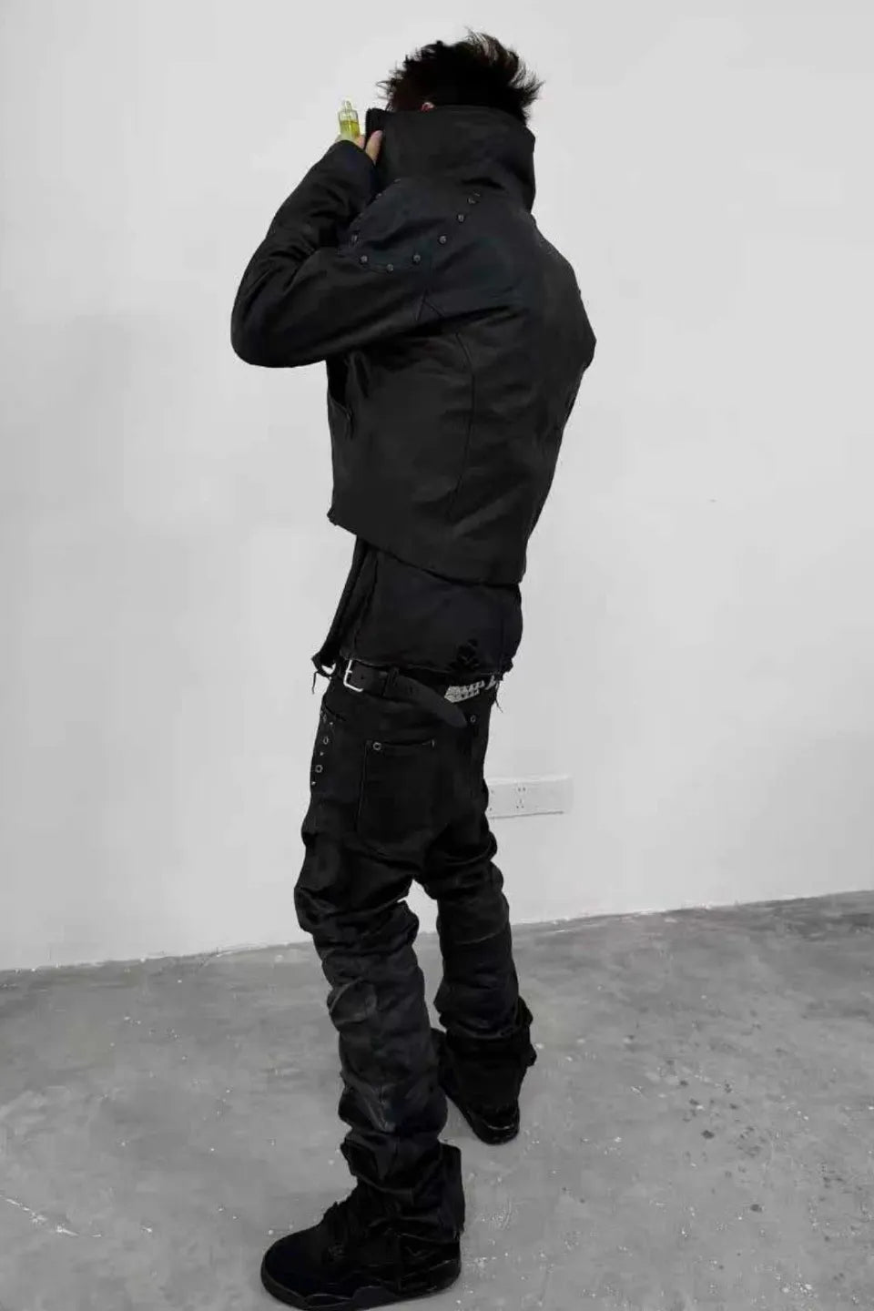 Waxed Seam Eyelet Rivet Banana Jeans