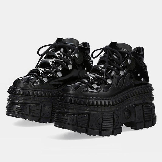 High Road Simple Black Platform Sneakers HL3111