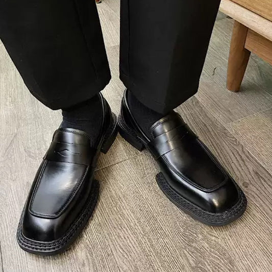 Enamel black loafers HL1928