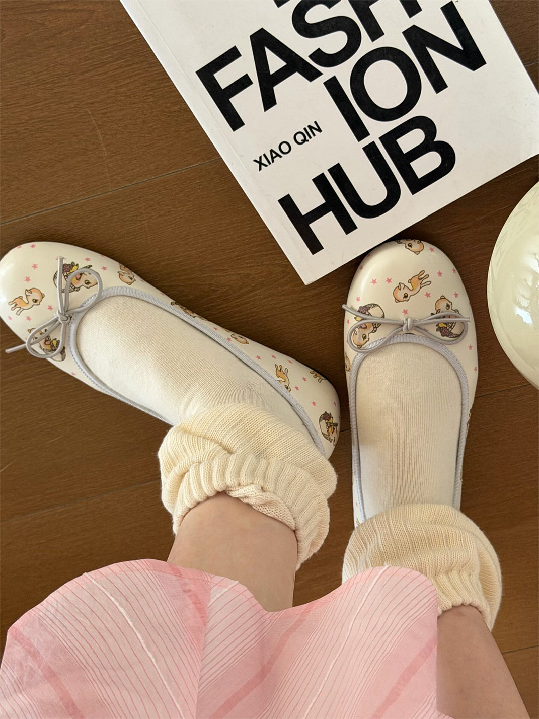 Illustrated Ribbon Square-Toe Ballet Flats