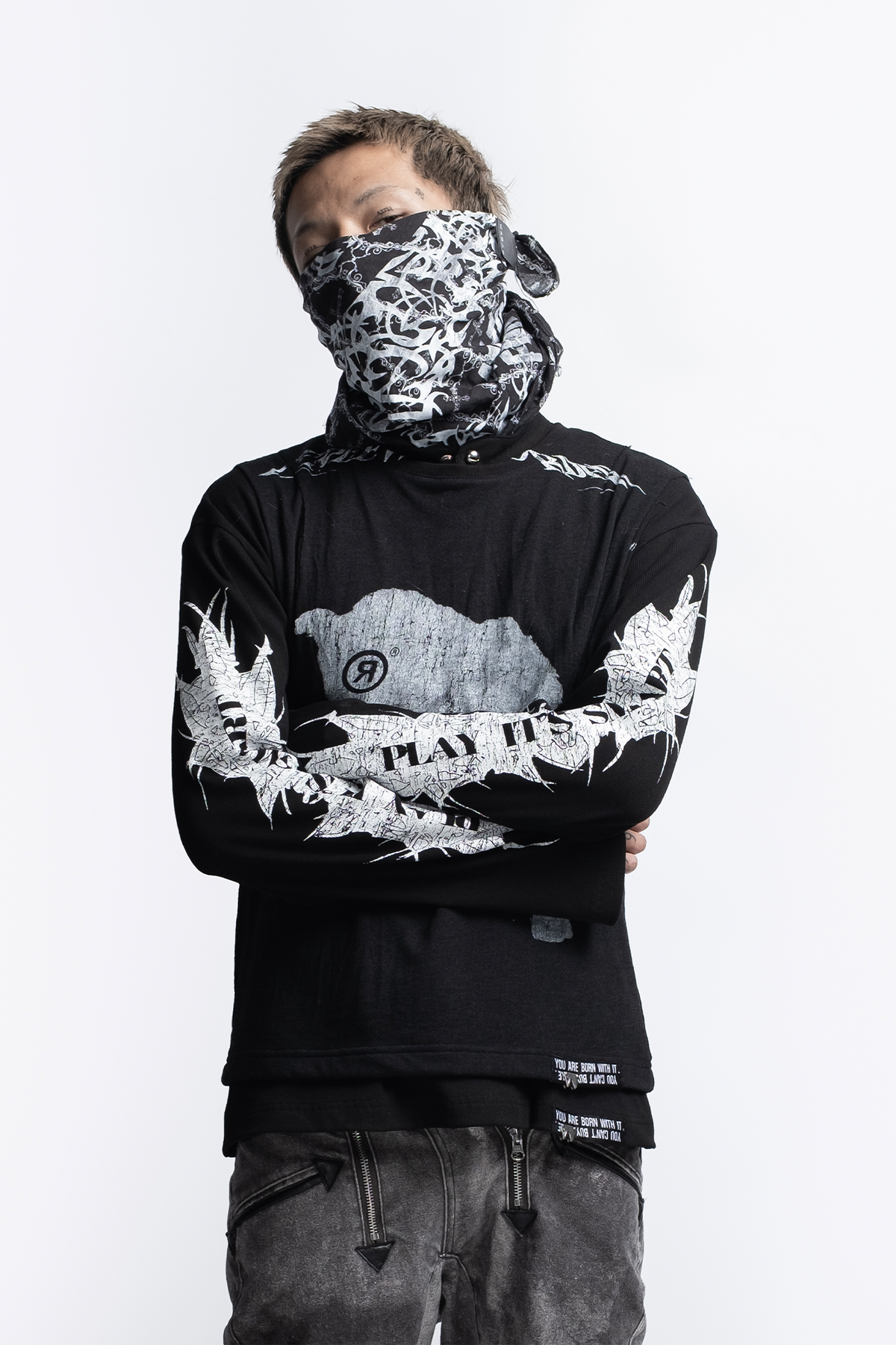 FVVO Ribbed Printed Henley Long Sleeve