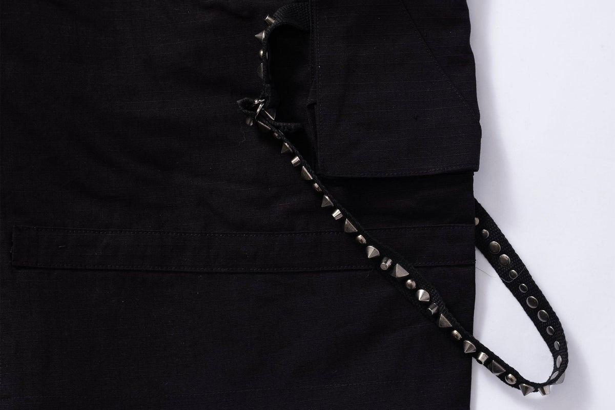 FVVO Distressed Rivet Strap Cargo Shorts Black