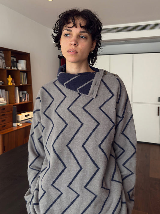 Dublin Night Wave Jacquard Turtleneck Knit Top