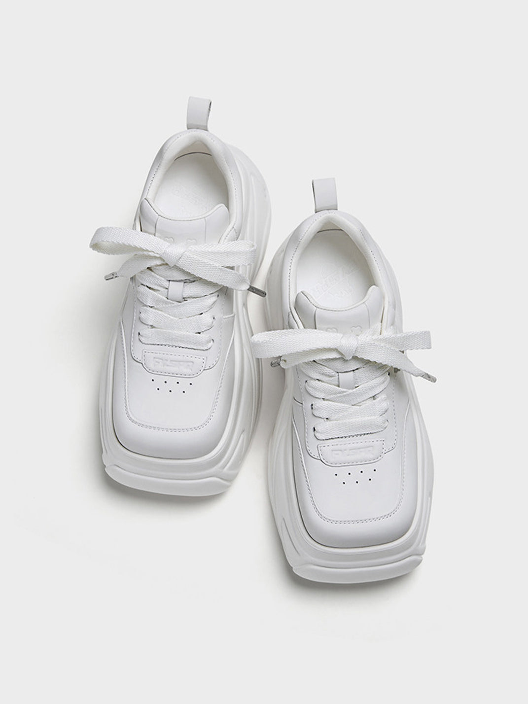 White Square-Toe Platform Leather Sneakers