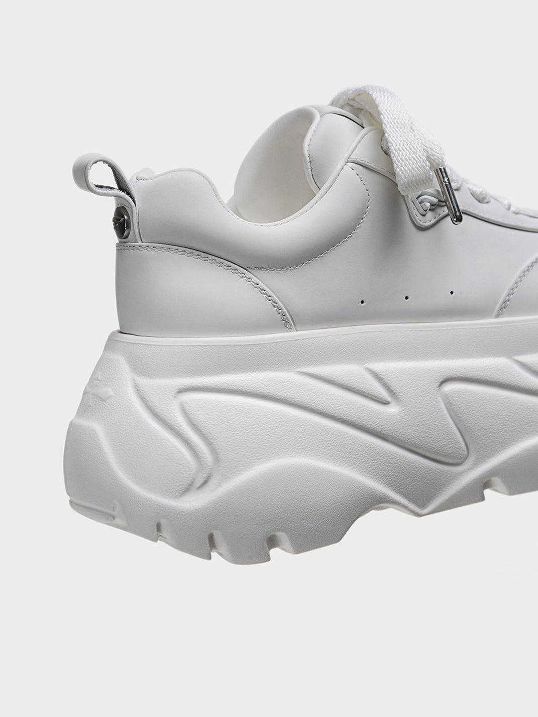 White Square-Toe Platform Leather Sneakers
