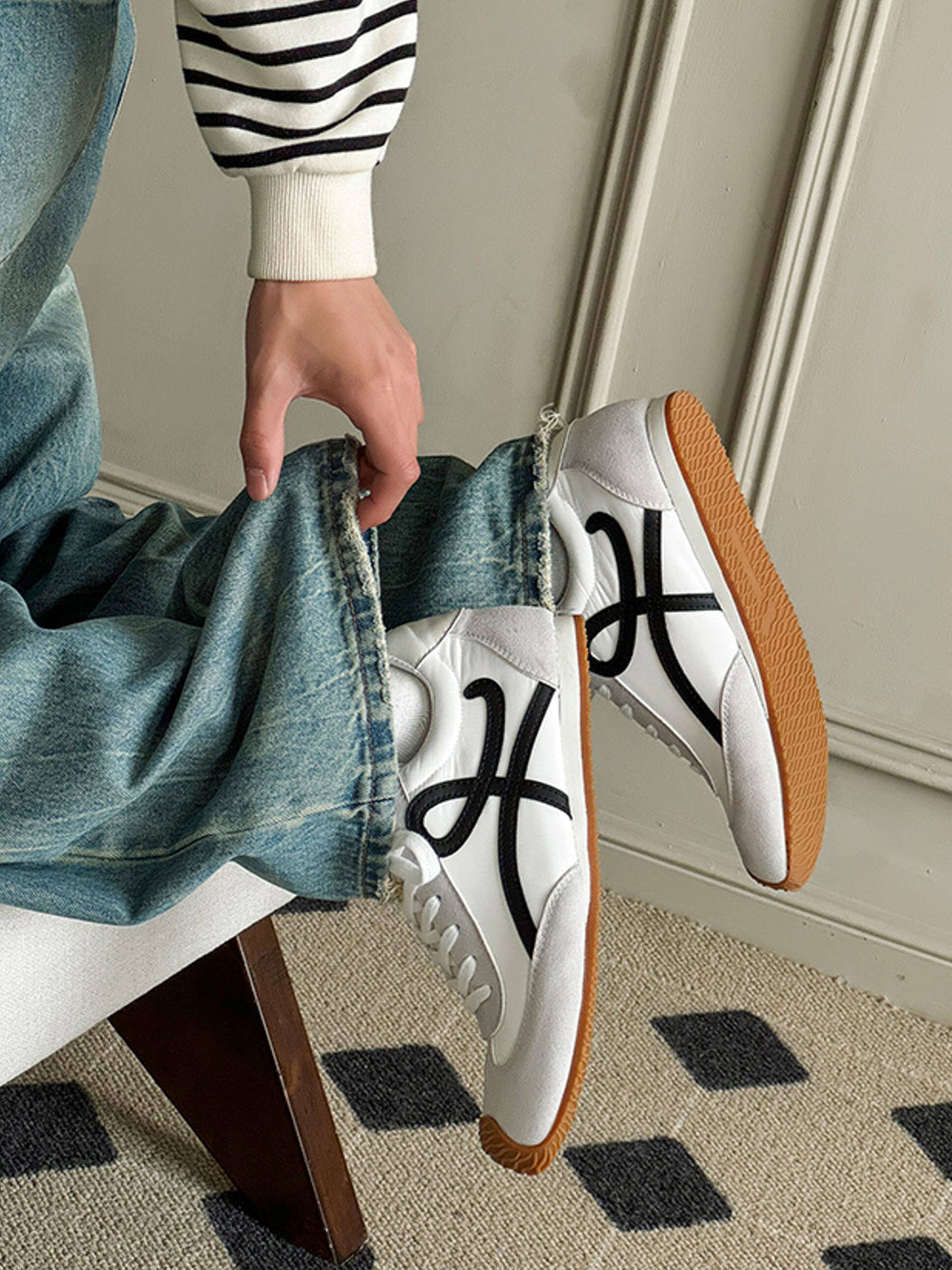 Breathable Panel Sport Sneakers