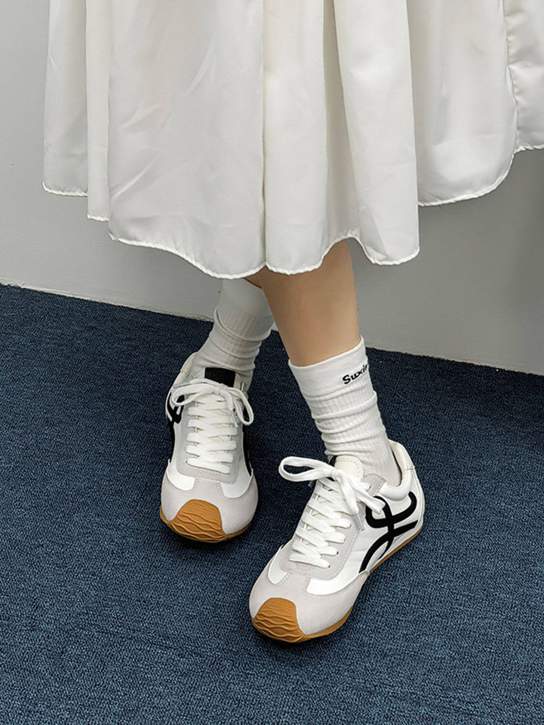 Breathable Panel Sport Sneakers