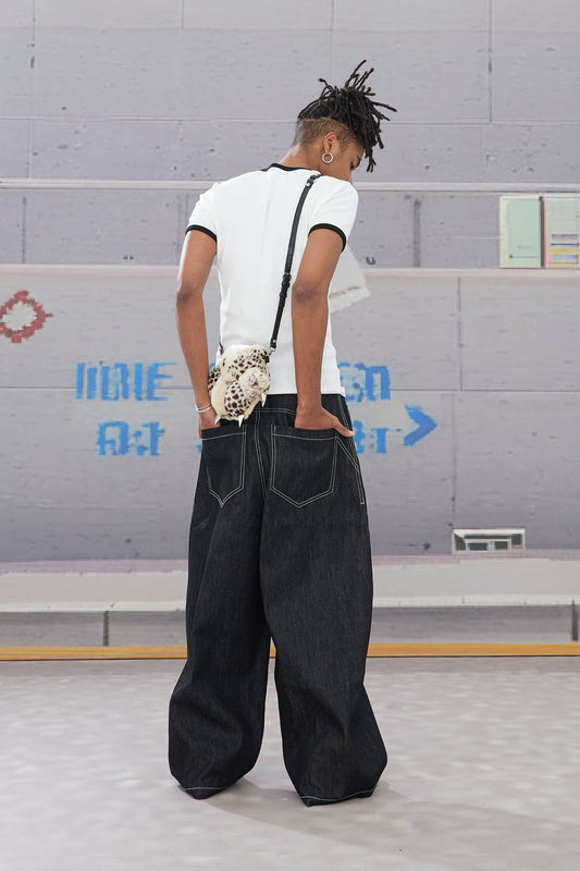 DND4DES Airplane-Buckle Curved Baggy Jeans