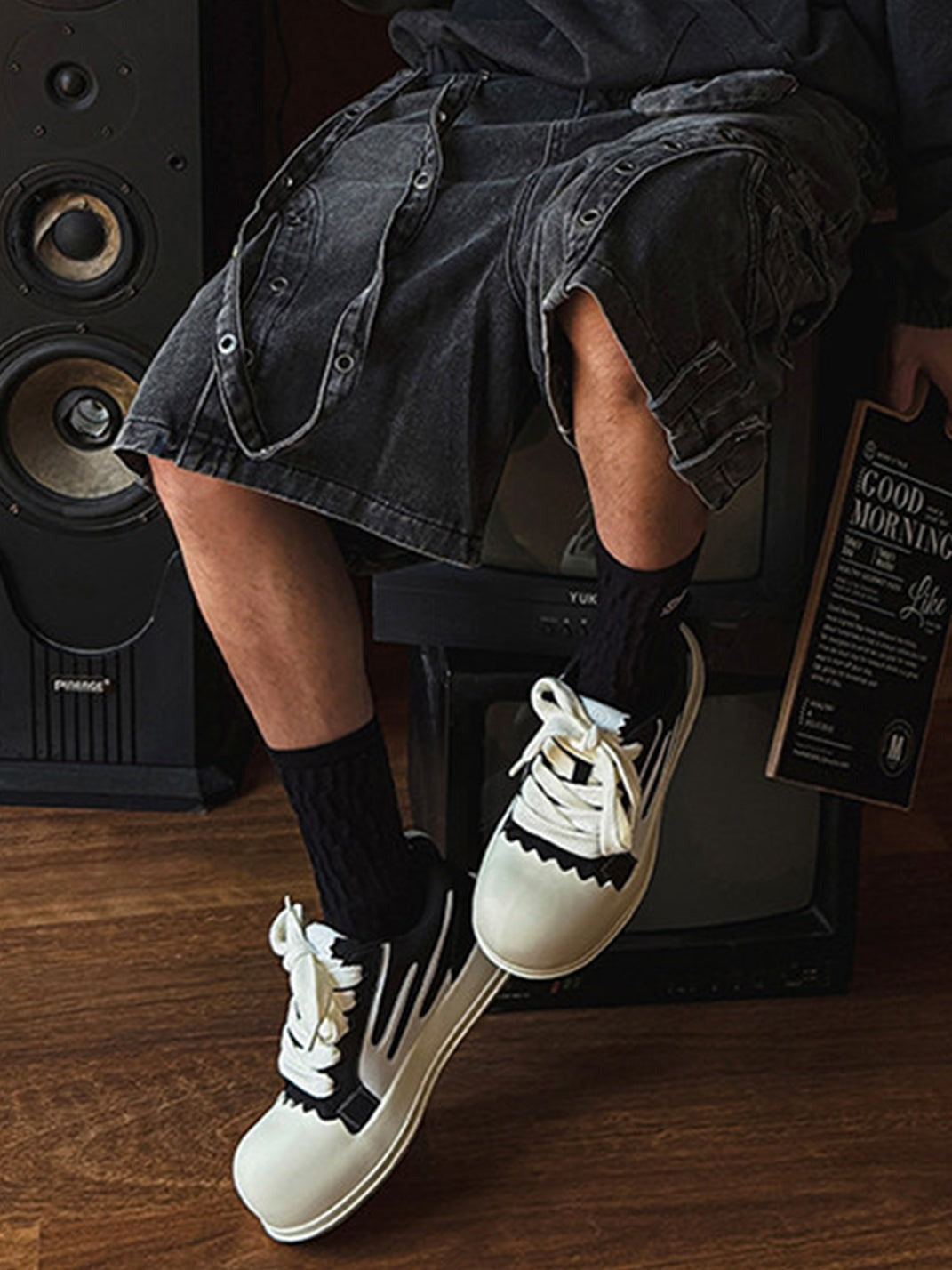 Jagged-Edge Chunky Platform Sneakers