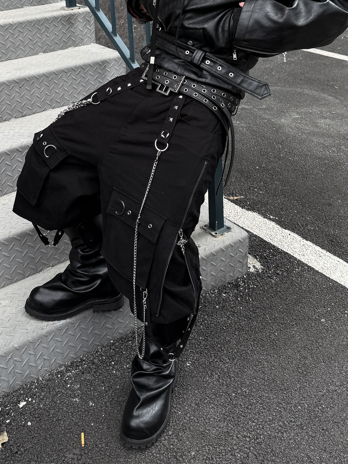 TH4SWE Punk Chain-Strap Cargo Pants