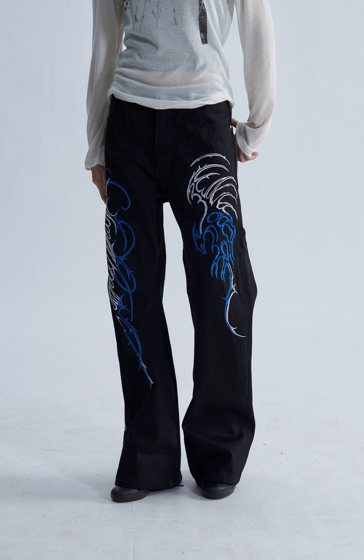 PAIKI Embroidered Thorn Floral Raw Selvedge Straight-Leg Jeans