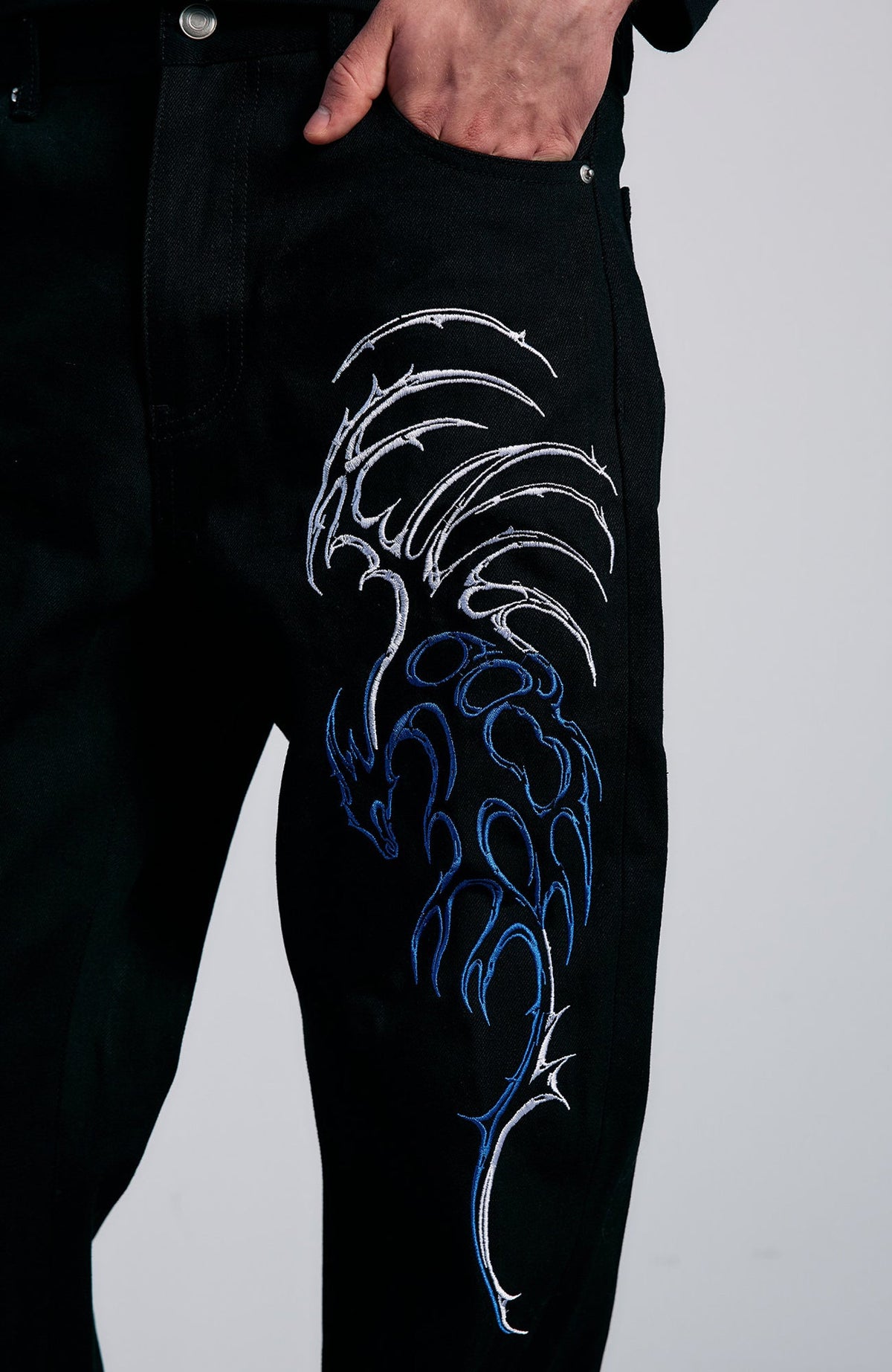 PAIKI Embroidered Thorn Floral Raw Selvedge Straight-Leg Jeans