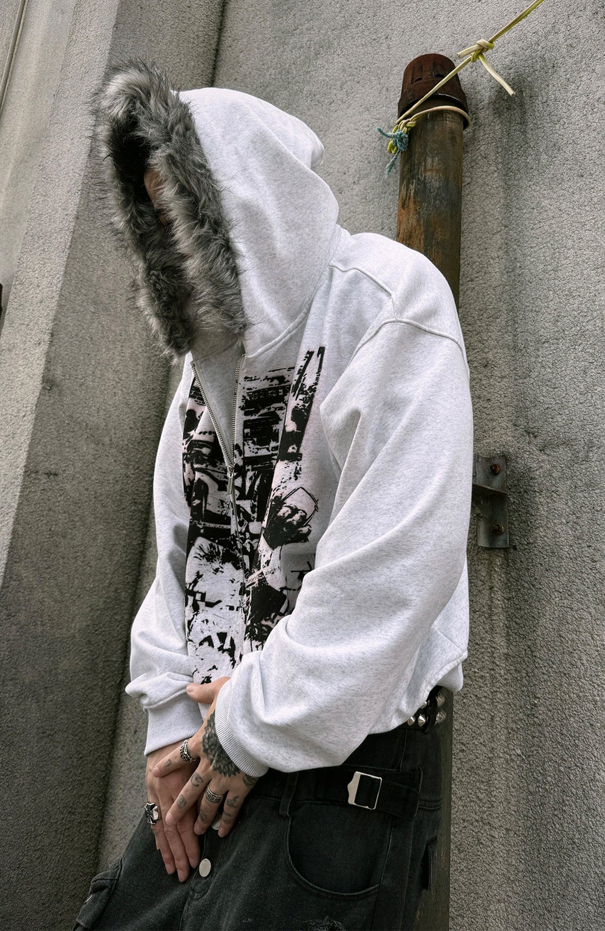 PAIKI Retro Band Graphic Faux Fur Collar Zip-Up Hoodie