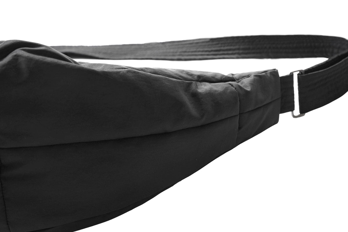 UNDERWATER Dark Soul Waterproof Crescent Shoulder Bag