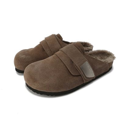 Closed-Toe Leather Mule Sandals