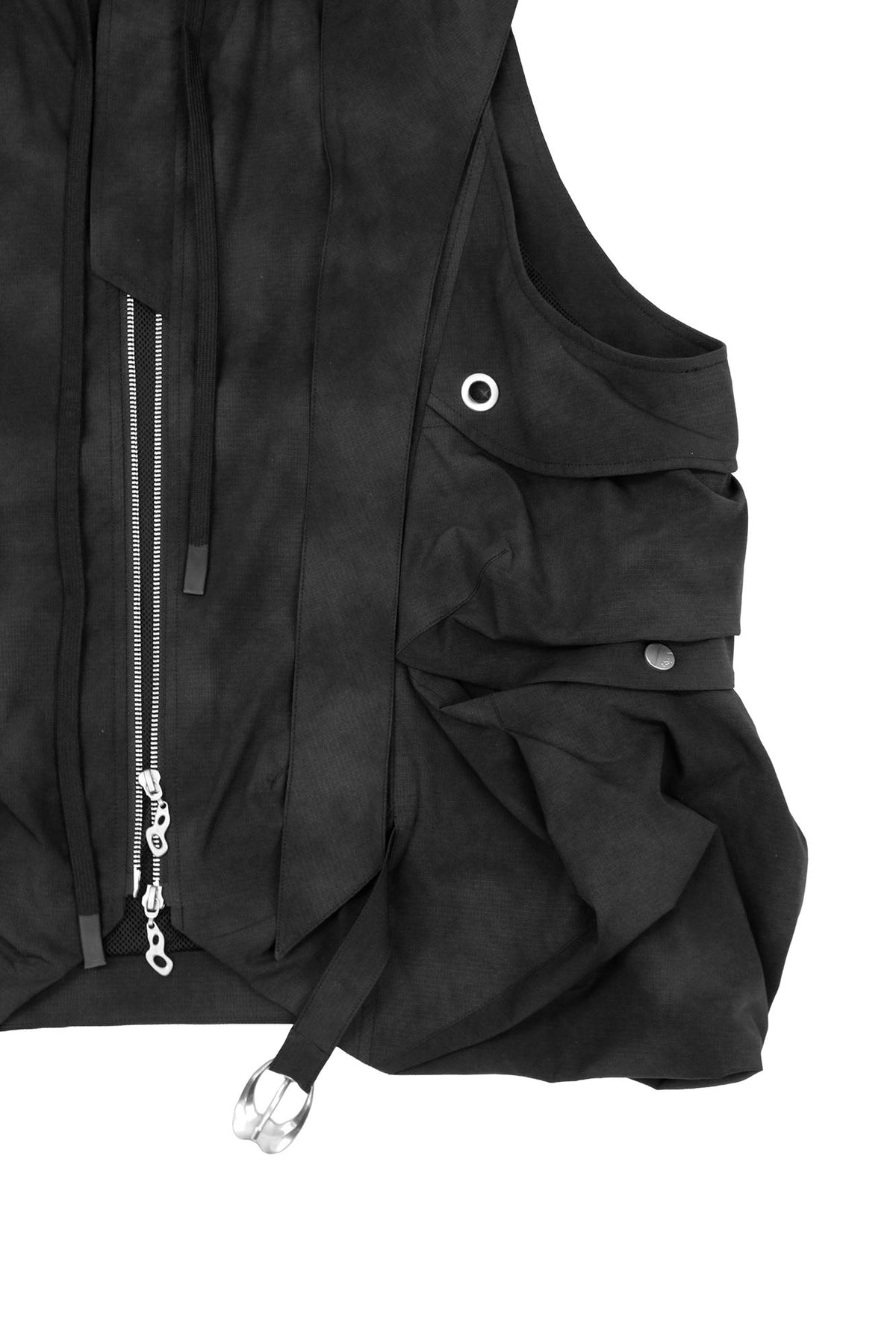 RELABEL Detachable Hood Big-Pocket Vest