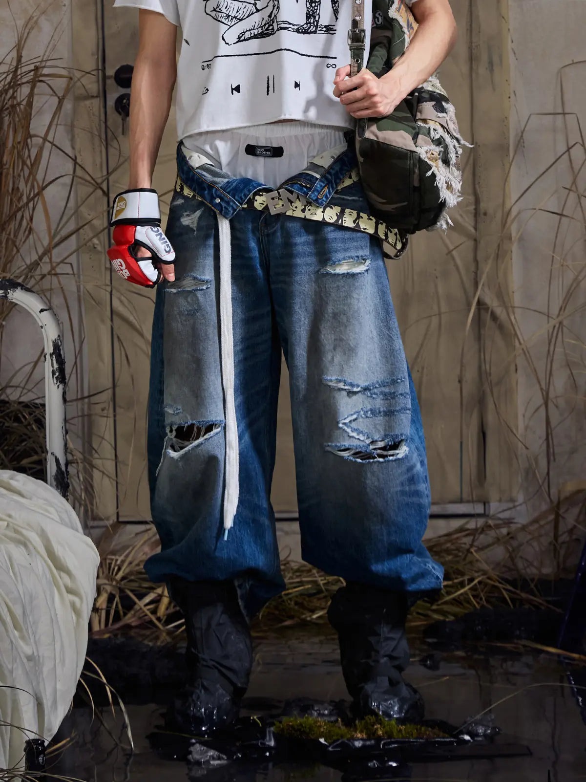 EMO "Cyber Scar" Loose Curved Jeans