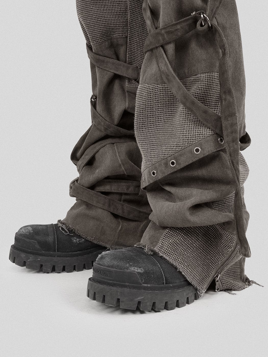 UNDERWATER Scavenger Heavyduty Multi-Pockets Striped Cargo