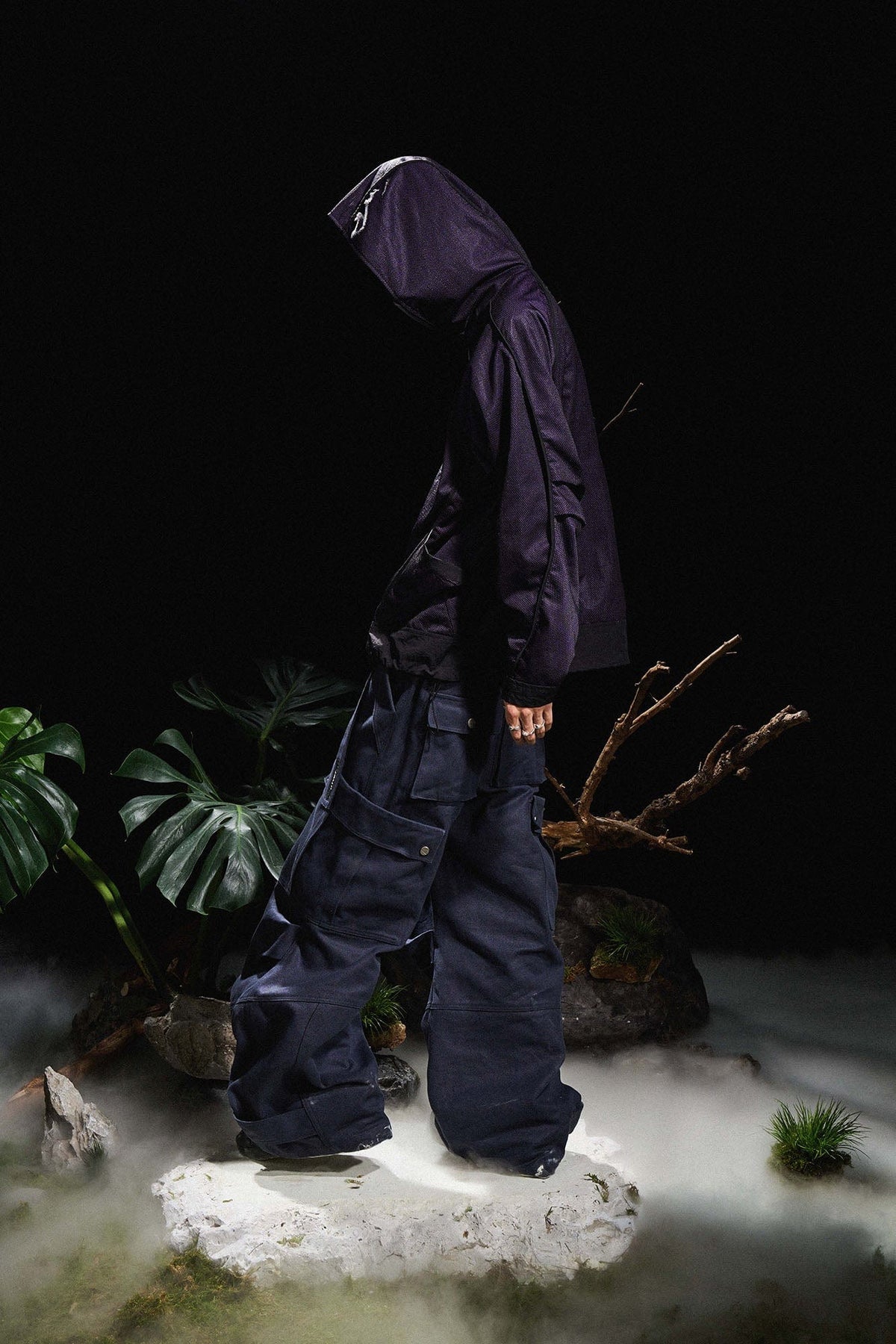 RELABEL Multi-Pocket Oversized Workwear Cargo Pants Dark Gray