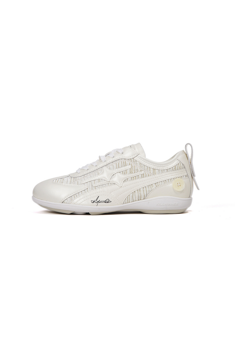 Lightweight German Army Trainers