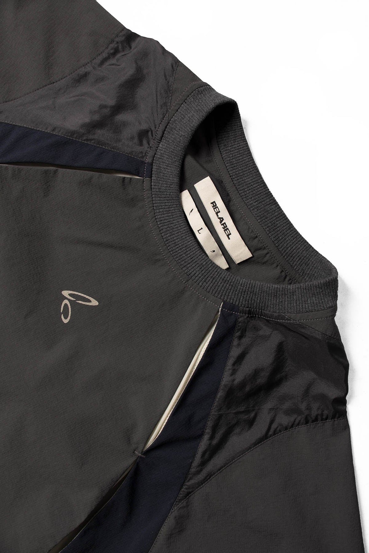 RELABEL Athletic Paneled Tech Quick-Dry T-Shirt