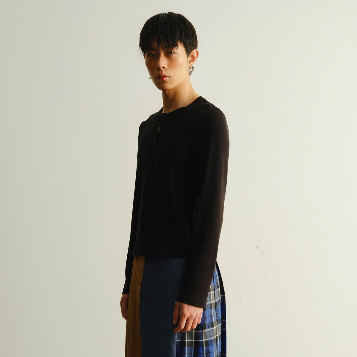 KADAKADA Cut-Out Loop Button Fitted Cardigan