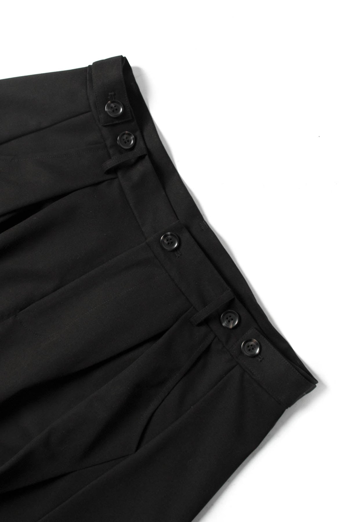 RELABEL Pleated Drape Wide-Leg Trousers