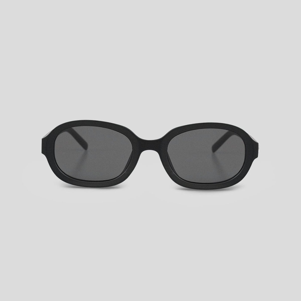 UNDERWATER Matte Black Oval Sunglasses