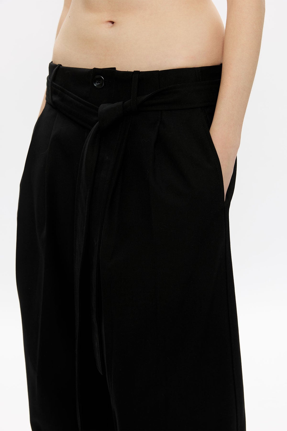 KREATE Belted Pleated Wide-Leg Trousers
